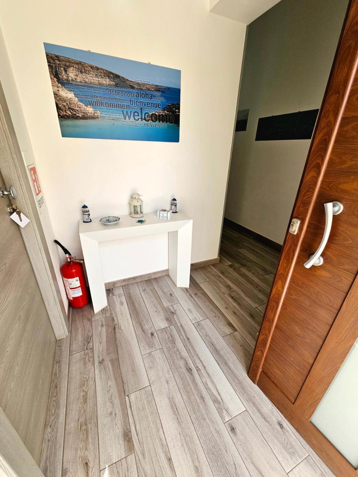 Perla Del Sud - Guest House LMP Exteriör bild